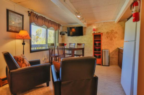 Brettelberg Slopeside Condos F6